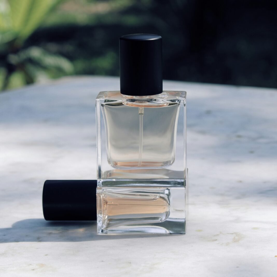 Best Signature Perfumes for Women: Timeless Fragrances That Define Your Style Best Signature Perfumes for Women: Timeless Fragrances That Define Your Style
